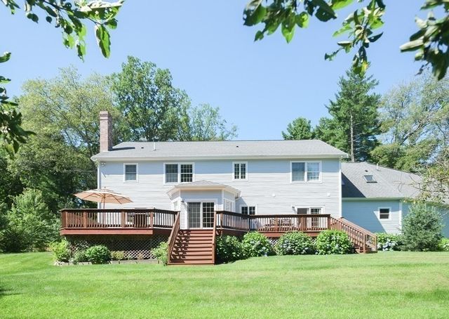 233 Rice Rd, Wayland, MA 01778