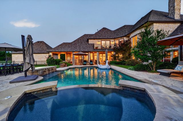 1729 Bison Meadow Lane, Heath, TX 75032