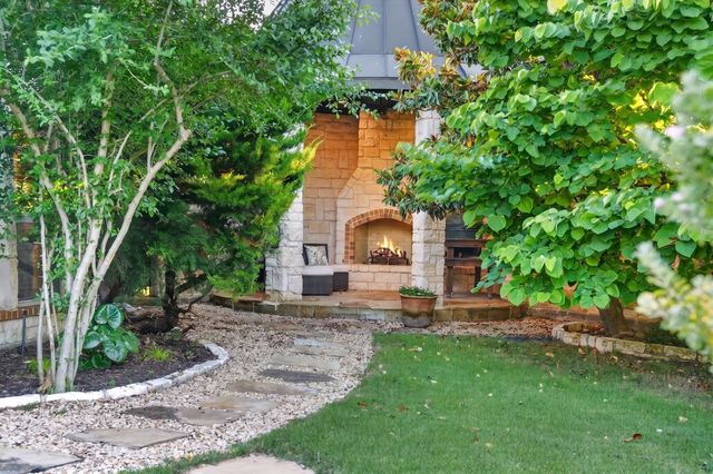 1729 Bison Meadow Lane, Heath, TX 75032
