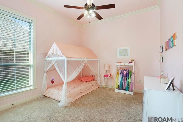 30957 Cambridge Dr, Walker, LA 70785