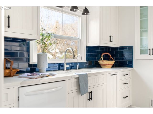 1606 N ALBERTA St, Portland, OR 97217