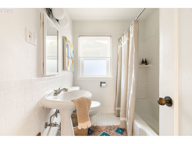 1606 N ALBERTA St, Portland, OR 97217