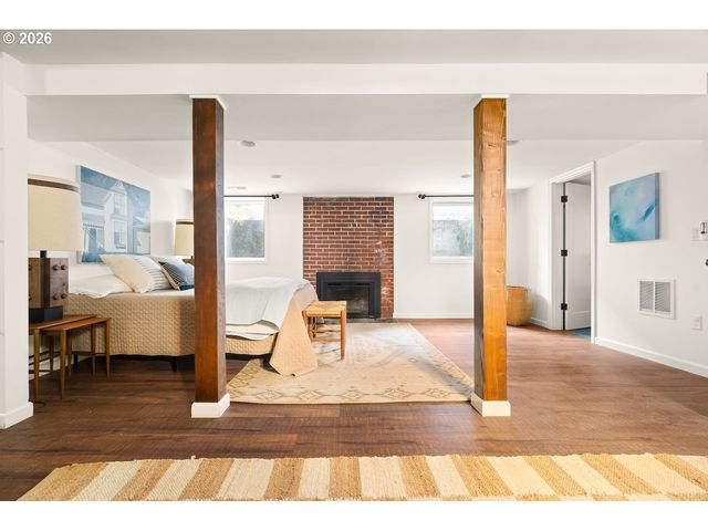 1606 N ALBERTA St, Portland, OR 97217