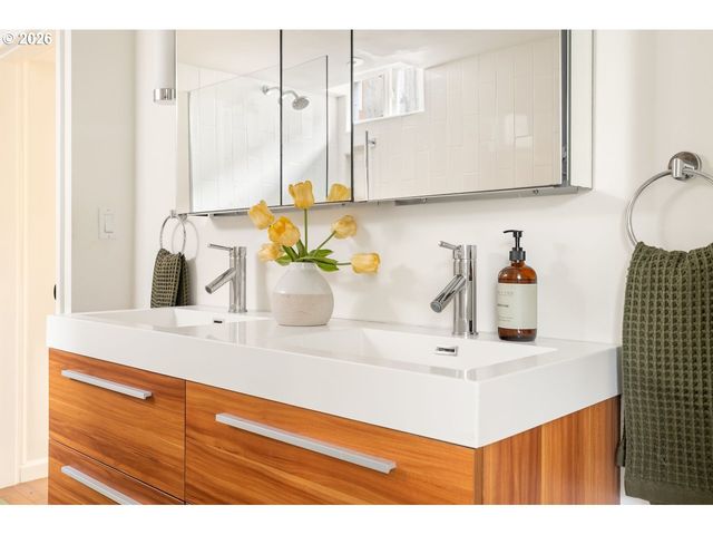 1606 N ALBERTA St, Portland, OR 97217