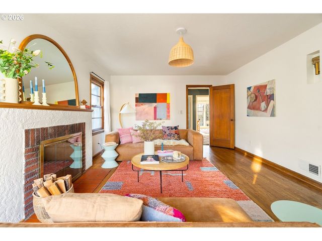 1606 N ALBERTA St, Portland, OR 97217