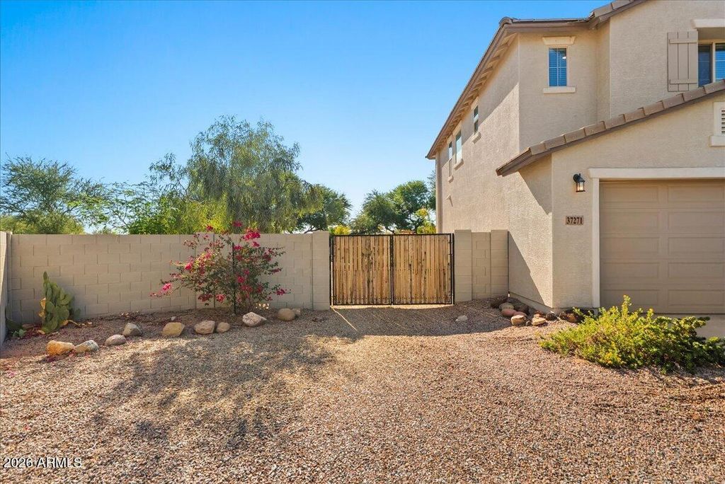 37271 W MONDRAGONE Lane, Maricopa, AZ 85138 — photo 4