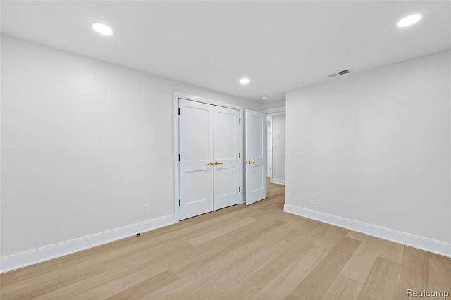 4505 Linwood Street, West Bloomfield, MI 48324