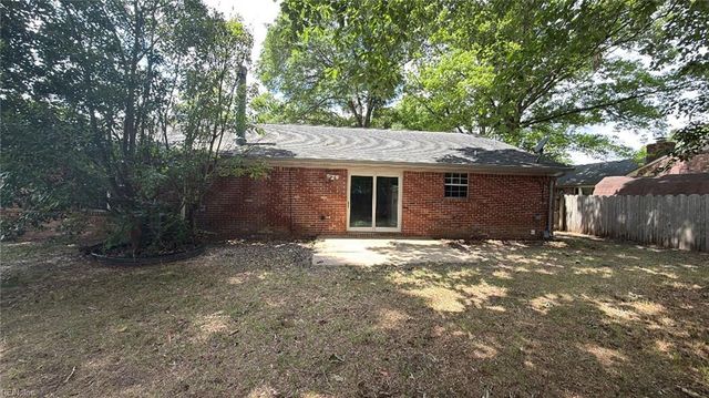 5360 Beaufain BLVD, Virginia Beach, VA 23464