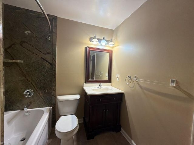5360 Beaufain BLVD, Virginia Beach, VA 23464