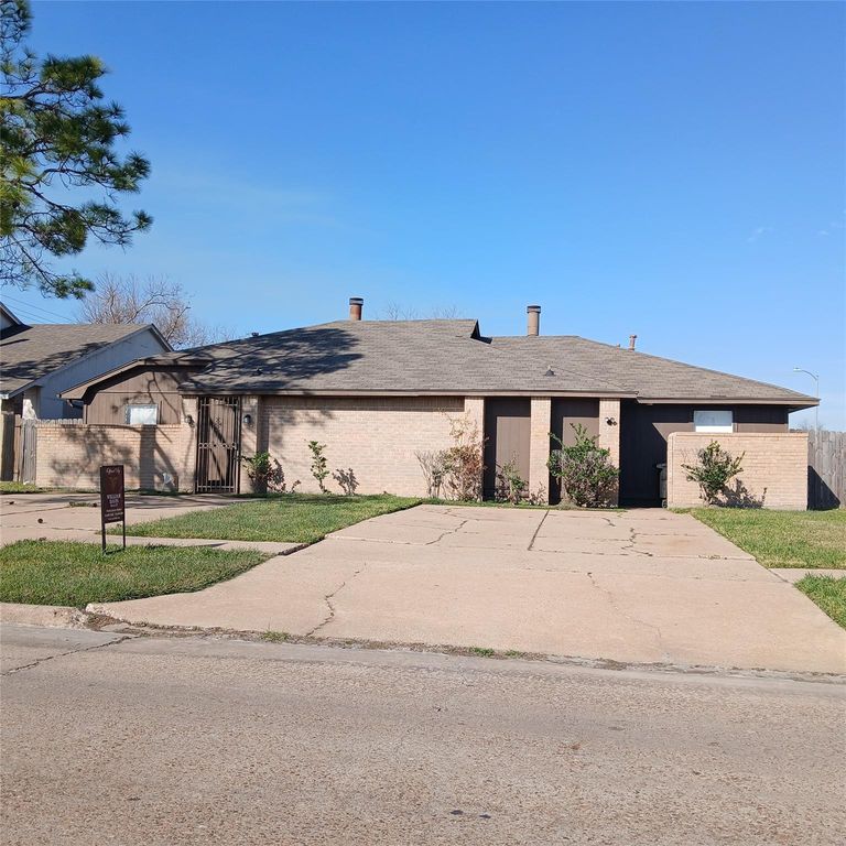 5436 Parkridge Drive 5434, Houston, TX 77053