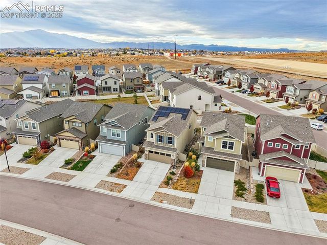 4391 Gneiss Loop, Colorado Springs, CO 80938