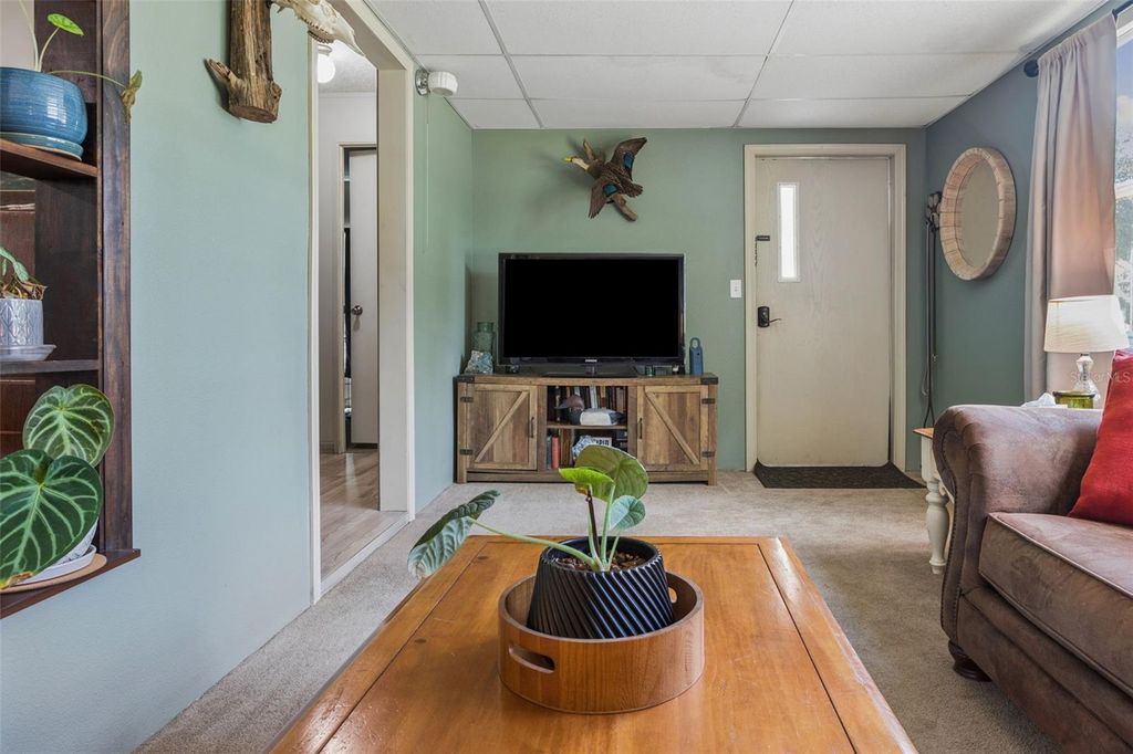 Image 15 of property listing at 5603 JOYCE SHEFFIELD LANE, Plant City, FL 33565