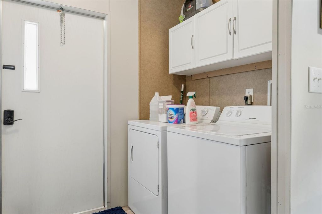 Image 25 of property listing at 5603 JOYCE SHEFFIELD LANE, Plant City, FL 33565