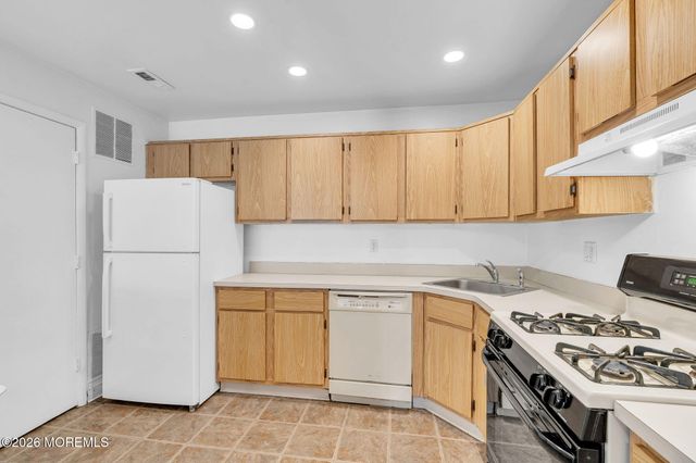 508 Harding Road 3, Freehold, NJ 07728