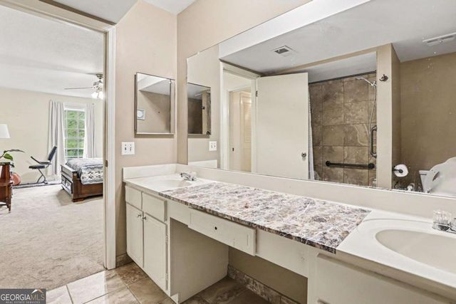 6851 Roswell Road D17, Atlanta, GA 30328