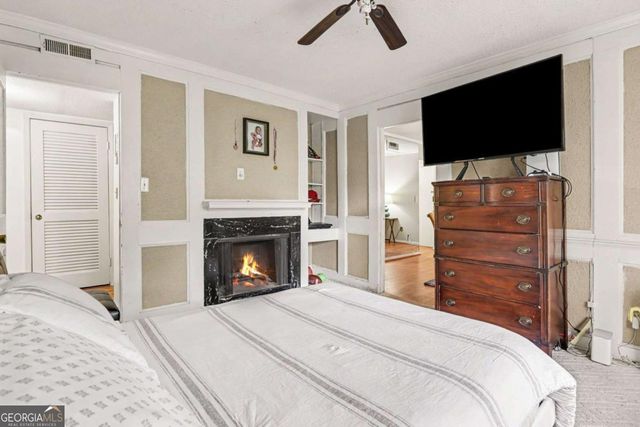 6851 Roswell Road D17, Atlanta, GA 30328