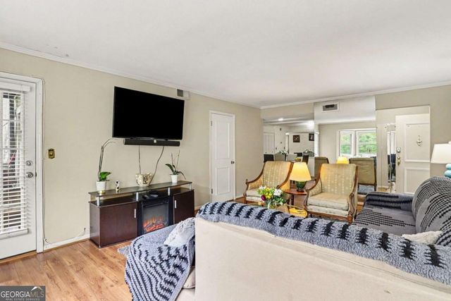 6851 Roswell Road D17, Atlanta, GA 30328