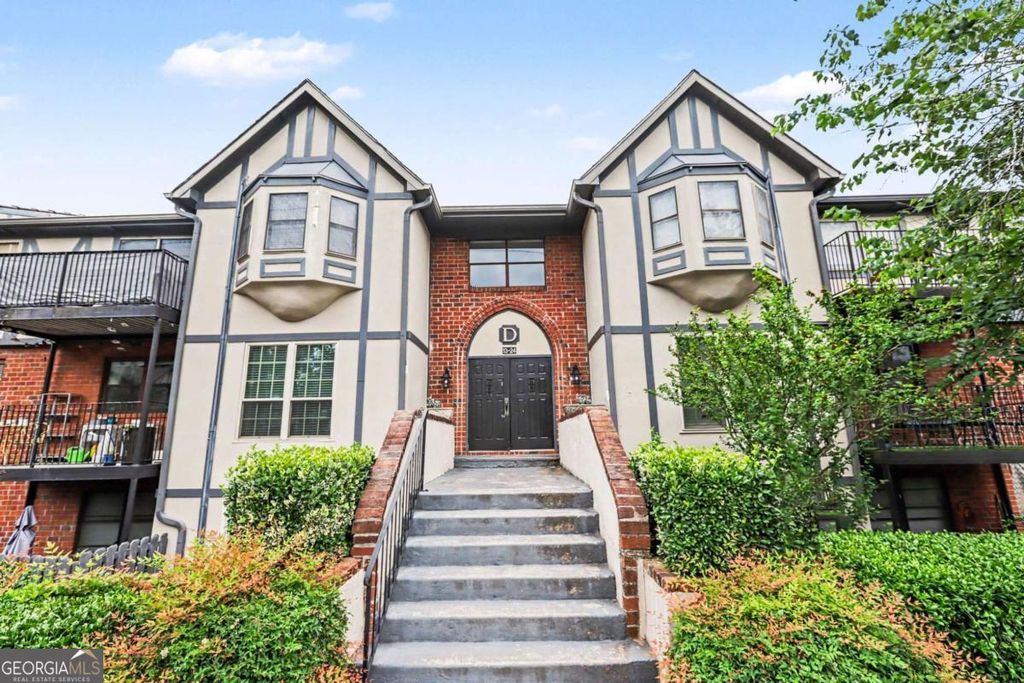 6851 Roswell Road D17, Atlanta, GA 30328
