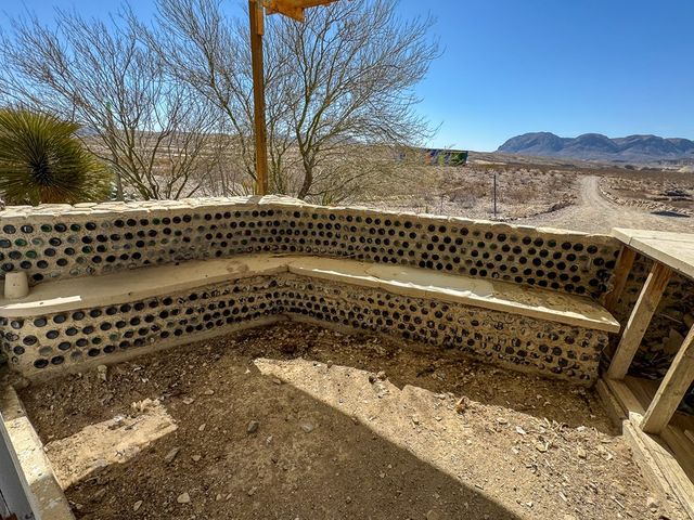 400 N Smiling Dog Trail, Terlingua, TX 79830