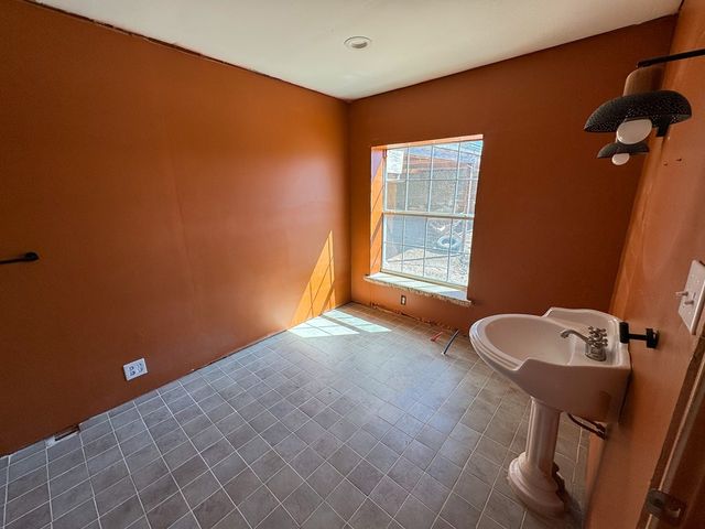 400 N Smiling Dog Trail, Terlingua, TX 79830