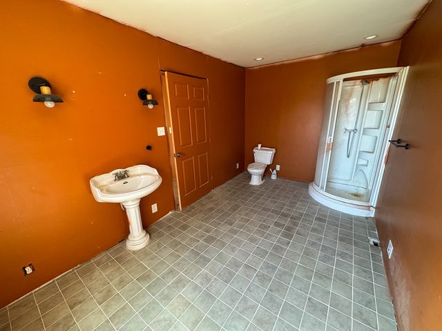 400 N Smiling Dog Trail, Terlingua, TX 79830