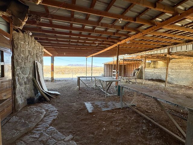 400 N Smiling Dog Trail, Terlingua, TX 79830