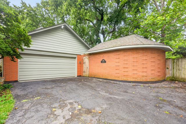 860 Lincolnshire Drive 860 Lincolnshire Drive, Troy, OH 45373