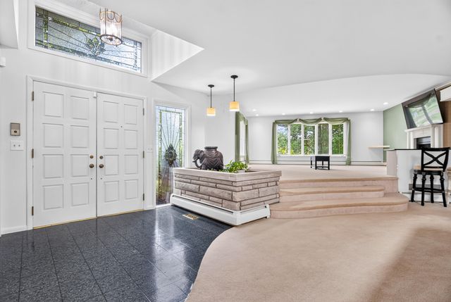 860 Lincolnshire Drive 860 Lincolnshire Drive, Troy, OH 45373