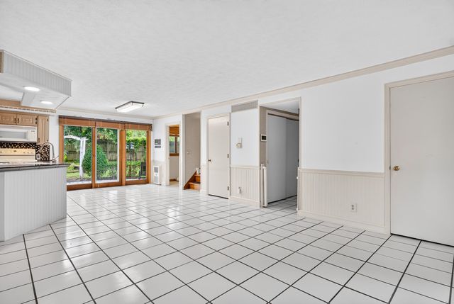 860 Lincolnshire Drive 860 Lincolnshire Drive, Troy, OH 45373
