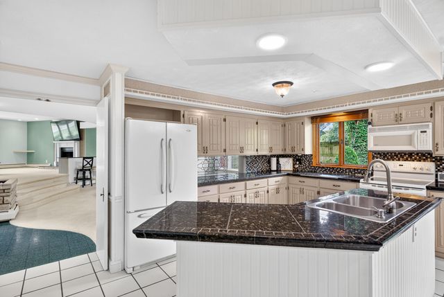 860 Lincolnshire Drive 860 Lincolnshire Drive, Troy, OH 45373