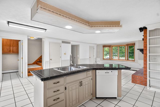 860 Lincolnshire Drive 860 Lincolnshire Drive, Troy, OH 45373