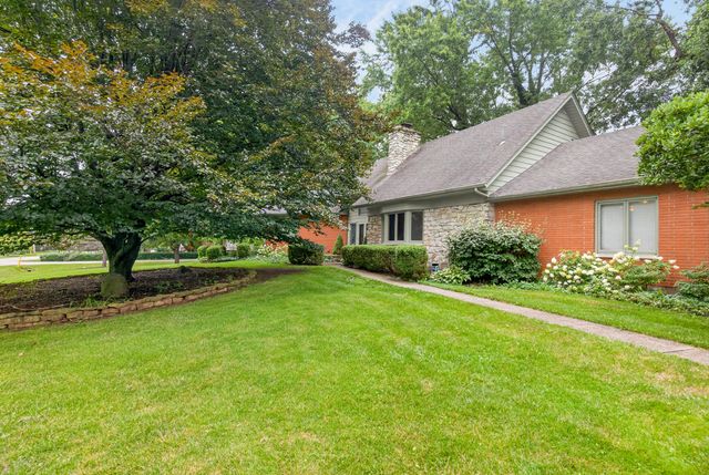 860 Lincolnshire Drive 860 Lincolnshire Drive, Troy, OH 45373