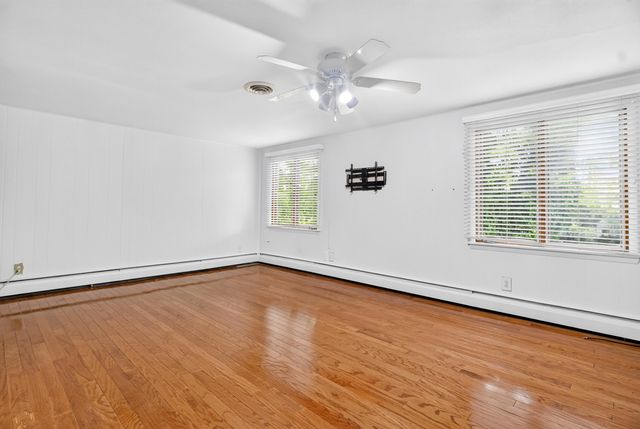 860 Lincolnshire Drive 860 Lincolnshire Drive, Troy, OH 45373