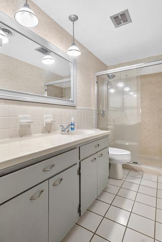 860 Lincolnshire Drive 860 Lincolnshire Drive, Troy, OH 45373