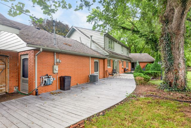 860 Lincolnshire Drive 860 Lincolnshire Drive, Troy, OH 45373