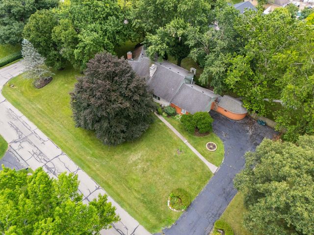 860 Lincolnshire Drive 860 Lincolnshire Drive, Troy, OH 45373