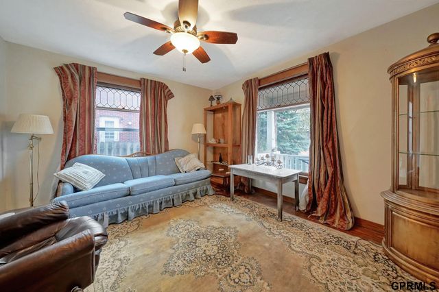 1640 S 21st Street, Lincoln, NE 68502