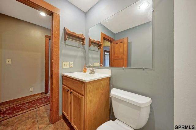 1640 S 21st Street, Lincoln, NE 68502