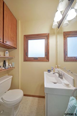 1640 S 21st Street, Lincoln, NE 68502