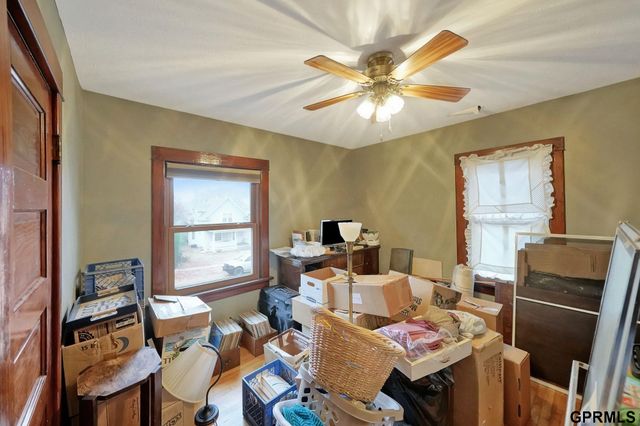 1640 S 21st Street, Lincoln, NE 68502