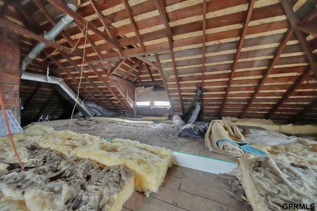 1640 S 21st Street, Lincoln, NE 68502