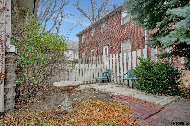 1640 S 21st Street, Lincoln, NE 68502