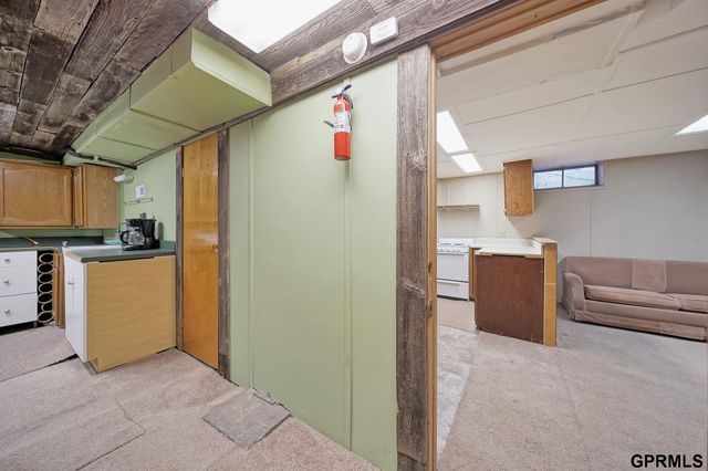 1640 S 21st Street, Lincoln, NE 68502