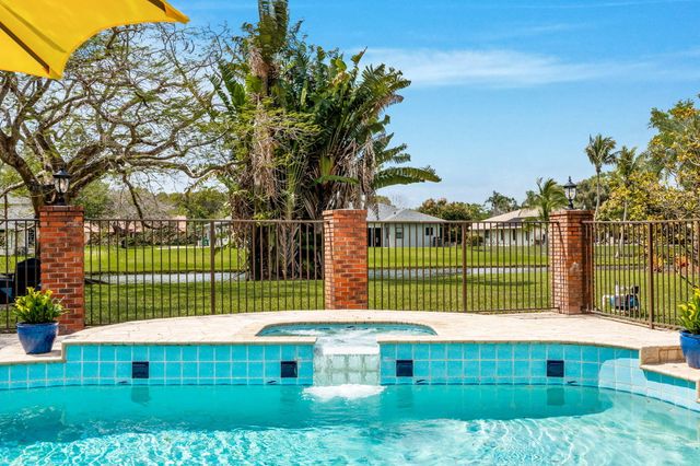 3201 SW 134th Terrace, Davie, FL 33330