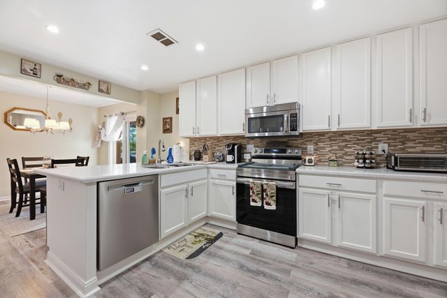 524 Thorngate Court, Galloway, OH 43119
