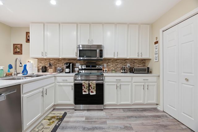 524 Thorngate Court, Galloway, OH 43119