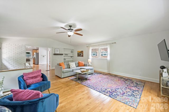 2027 Wensley Drive, Charlotte, NC 28210
