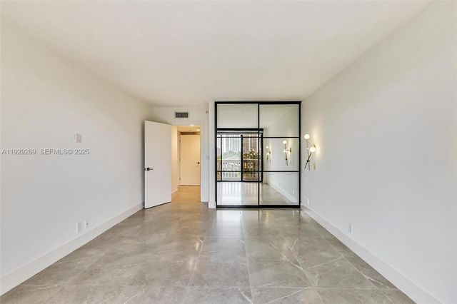 1000 Island Blvd 506, Aventura, FL 33160