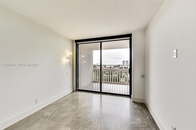 1000 Island Blvd 506, Aventura, FL 33160