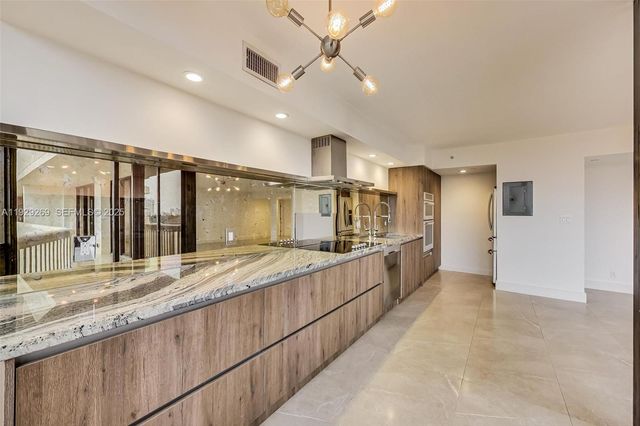 1000 Island Blvd 506, Aventura, FL 33160